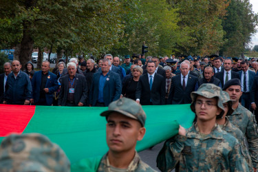 "Vətən müharibəsi bizim şanlı tariximiz, şəhidlər və qazilər qürur mənbəyimizdir" - Şəmkirdə Anım Günü tədbiri keçirildi