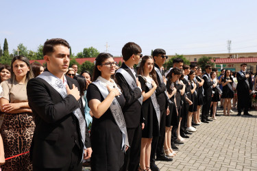 Bu gün məzunlar üçün “Son zəng” çalınıb. 14 İyun 2025