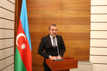 Şəmkirdə "Konstitusiya və Suverenlik İli" ilı əlaqədar dəyirmi masa keçirilib