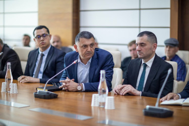 Şəmkirdə kənd təsərrüfatı sahəsində fəaliyyət göstərən sahibkarlarla görüş keçirilib