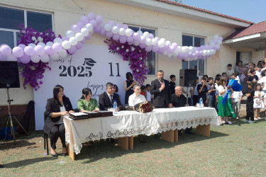 Bu gün məzunlar üçün “Son zəng” çalınıb. 14 İyun 2025