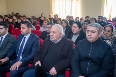 Abbaslı kəndində sakinlərimizlə keçirilən səyyar qəbul-görüş