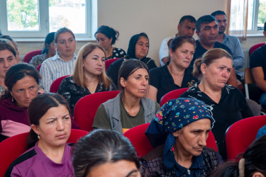 Şeidlər kəndində RİH başçısının sakinlərlə səyyar qəbulu keçirildi