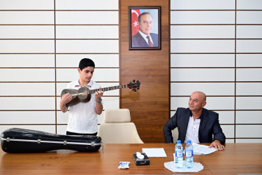 Mədəniyyət naziri Şəmkirdə vətəndaşlarla görüşüb.