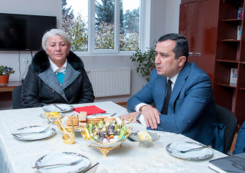 Rəşad Tağıyev bu dəfə Dəllər qəsəbəsində şəhid ailələri və qazilərlə görüş keçirib