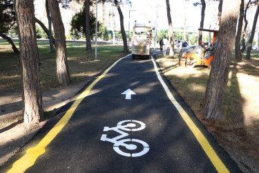 Şəmkir Şəhər Mərkəzi Parkında abadlıq işləri yekunlaşdı, açıq idman meydançası və uşaq oyun meydançası istifadəyə verildi