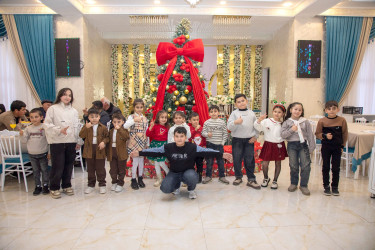 Şəmkirdə şəhid övladları üçün Yeni İl şənliyi təşkil edilib.