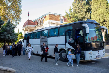 Şəmkir şəhid övladları Şuşa və Xankəndi şəhərlərinə səfər ediblər