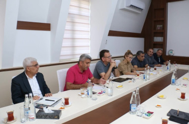 Şəmkir Rayon İcra Hakimiyyətində Ekologiya və Təbii Sərvətlər Nazirliyinin və Asiya İnkişaf Bankının nümayəndə heyəti ilə görüş keçirilib