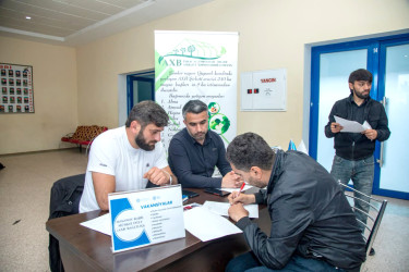 Şəmkirdə əmək yarmarkası keçirilib