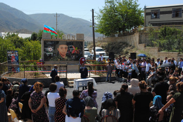 Şəhid Elgün Səmədovun xatirəsi doğum günündə əbədiləşdirilib