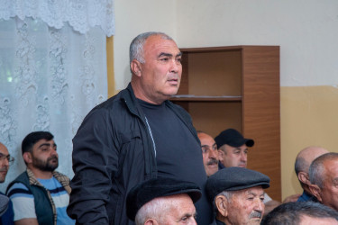 Dəllər Cəyir kəndində sakinlərimizlə səyyar qəbul-görüş keçirildi