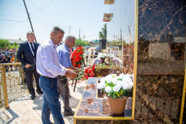 Şəhid Vaqif Hüseynovun xatirəsi Qaralar kəndində əbədiləşdirildi