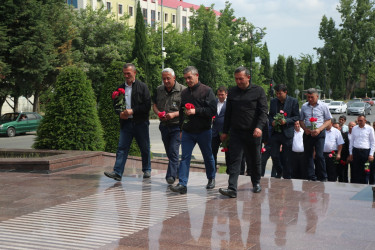 Şəmkirdə Ekologiya və Təbii Sərvətlər Nazirliyinin işçilərini peşa bayrami qeyd edildi