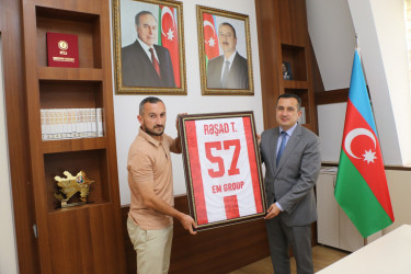 İcra başçısı “Şəmkir” FK-nın nümayəndə heyəti ilə növbəti görüş keçirib