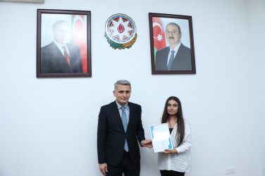 Şəmkir Rayon İcra Hakimiyyətində könüllü fəaliyyətini başa vuran gənclərlə görüş keçirildi.