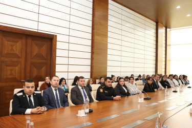 Şəmkirdə "Konstitusiya və Suverenlik İli" ilı əlaqədar dəyirmi masa keçirilib