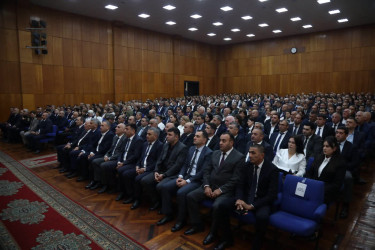 Şəmkirdə Prezident İlham Əliyevin YAP-ın VIII Qurultayındakı nitqindən irəli gələn məsələlərlə bağlı müşavirə keçirildi.