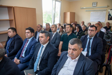 Yuxarı Çaykənd kəndində sakinlərlə görüş keçirildi