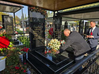 Hörmət və ehtiramla anırıq! - 12 noyabr 2025