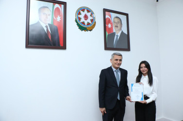 Şəmkir Rayon İcra Hakimiyyətində könüllü fəaliyyətini başa vuran gənclərlə görüş keçirildi.