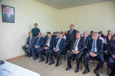 Ucqar dağ kəndlərimizdən olan Dağ Cəyirdə sakinlərimizlə səyyar qəbul keçirildi