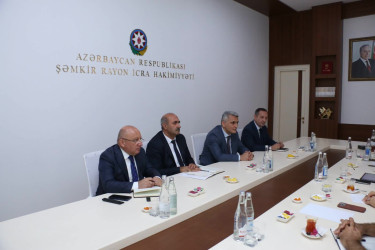 Şəmkir Rayon İcra Hakimiyyətində Ekologiya və Təbii Sərvətlər Nazirliyinin və Asiya İnkişaf Bankının nümayəndə heyəti ilə görüş keçirilib