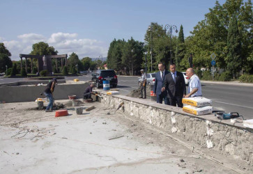 Heydər Əliyev prospektindəki fəvvarələr əsaslı təmirdən sonra istifadəyə verildi.