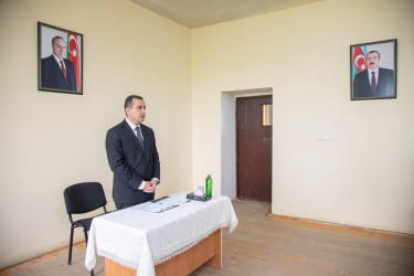 Ucqar dağ kəndlərimizdən olan Dağ Cəyirdə sakinlərimizlə səyyar qəbul keçirildi