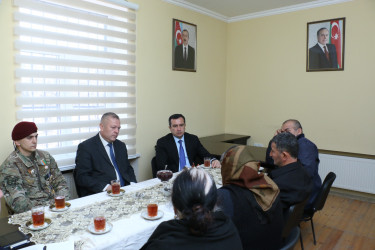 Qaracəmirli kəndində şəhid ailələri və qazilərimizlə görüş keçirildi
