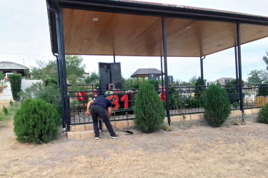 Şəmkirdə xatirə komplekslərində, xiyabanlarda və qəbiristanlıqlarda iməcilik keçirildi, abadlıq işləri görüldü