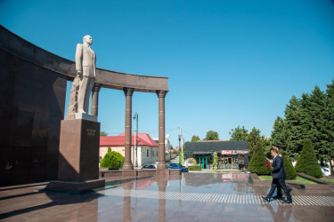 Şəmkirdə Xüsusi dövlət mühafizəsi sahəsində çalışan əməkdaşların peşə bayramı qeyd olunub.