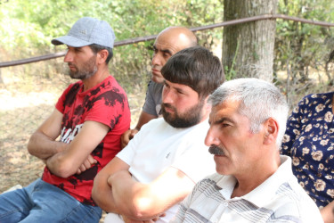 Ucqar dağ kəndlərimizdən olan Daşbulaqda sakinlərlə səyyar qəbul-görüş keçirildi.