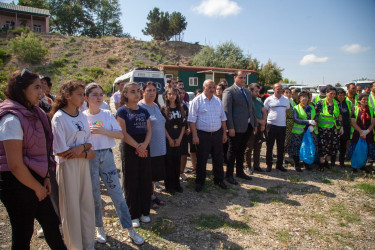 Kür çayı sahilində “Sahillər təmiz qalsın” şüarı altında təmizlik aksiyası keçirilib