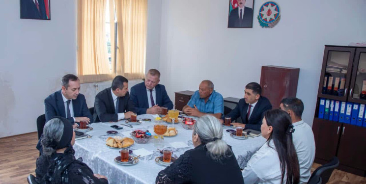 Şəhidlər və Qasımallılar kəndindən olan şəhid ailələrimizlə görüş keçirildi