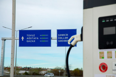 Şəmkir rayonunda elektromobillər üçün şarj stansiyası quraşdırılıb
