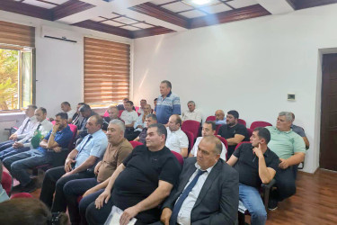 Şəmkirdə fermerlərlə növbəti görüş keçirilib