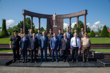 Şəmkirdə “Heydər Əliyev və Azərbaycanda ordu quruculuğu” mövzusunda Silahlı Qüvvələr Gününə həsr olunmuş tədbir keçirilib