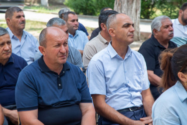 Əliyaqublu kəndində sakinlərlə səyyar qəbul-görüş keçirildi