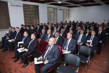 Şəmkirdə “Şəhərsalma və Memarlıq İli” çərçivəsində tikinti və şəhərsalma proseslərində qanun pozuntularına qarşı mübarizə mövzusunda tədbir keçirildi