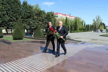 Azərbaycan Dövlət Su Ehtiyatları Agentliyinin sədri Şəmkir rayonunda vətəndaşlarla görüşüb