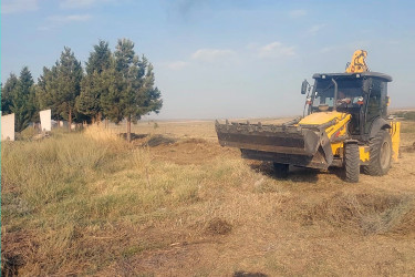 Şəmkir ərazisində yerləşən tarixi abidələrdə, qəbiristanlıqlarda iməcilik təşkil olunub, abadlıq işləri görülüb.